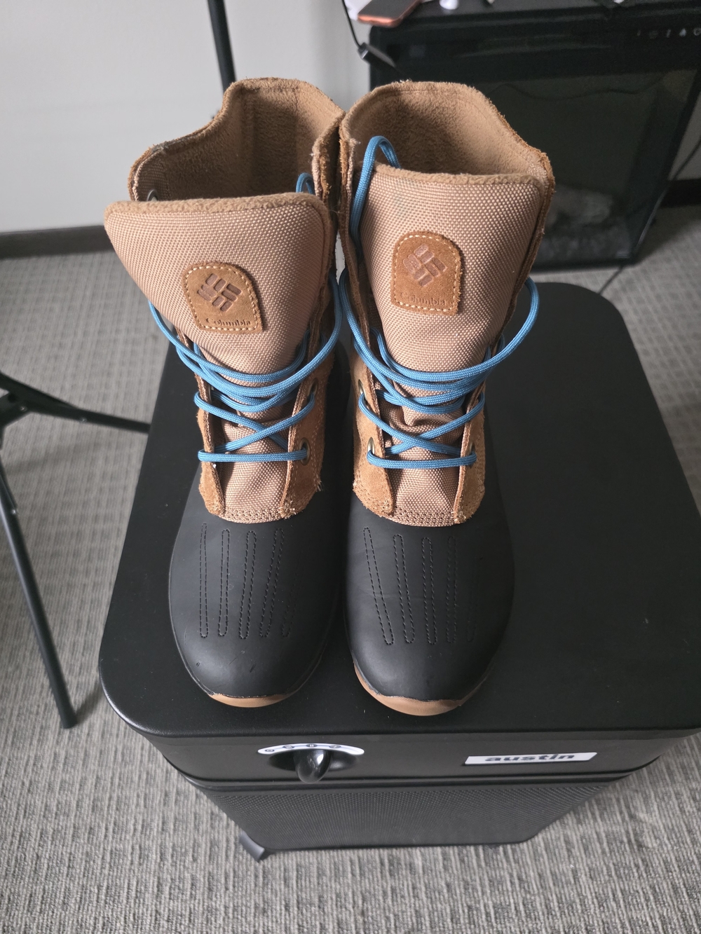 Kids Waterproof Winter Boots in Brown and Black with Blue Laces